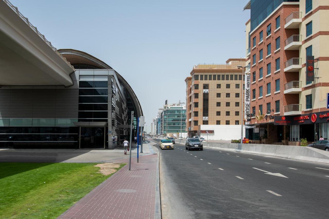 Rose Park Hotel - Al Barsha, Opposite Metro Station Dubai Exterior foto